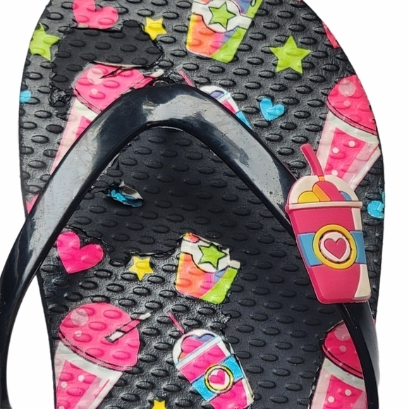 3/$15 Justice Girl's Slurpee Emojie Charmed Flip Flops▪︎ - Picture 7 of 10